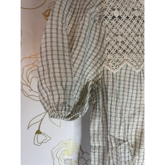 New Anthropologie Mine Womens Shirt  Size Medium White Gray Plaid Lace Neckline - Picture 3 of 8